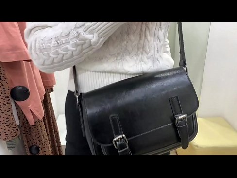 ❤️ Nuoren nartun FeralBerryn julkinen itsetyydytys dildolla sovituskopissa ❤️  Seksi at porn fi.sexycamse.top ❤