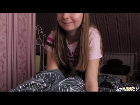 ❤️ Blondi imee hänen BFF:nsä syvälle ja saa spermaa suuhunsa ❤️ Seksi at porn fi.sexycamse.top ❤